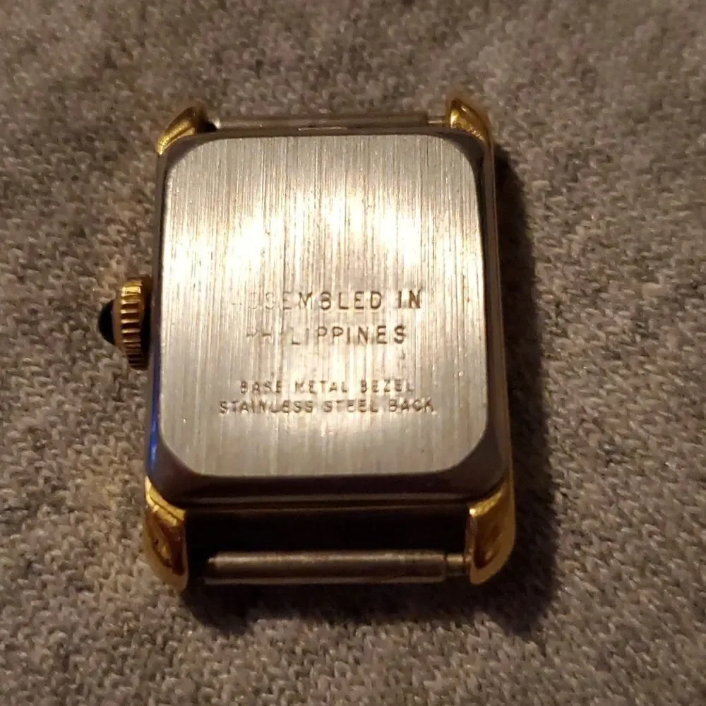 Lot of 3 Antique Wind Up Watches Timex Date & Supreme Bangle Watch‎ Silver Gold
